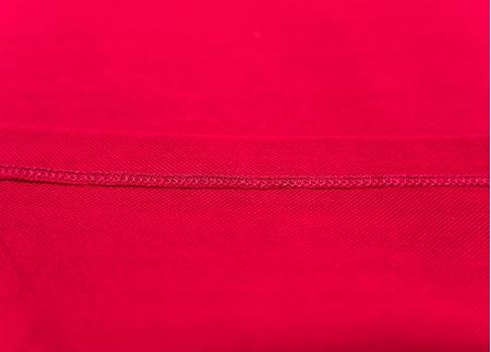 KIRMIZI KISA KOL LAKOS YAKA TİŞÖRT