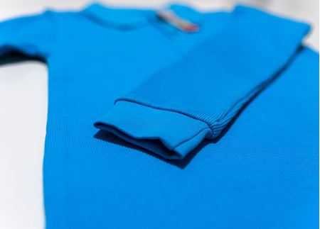 BUZ MAVİSİ UZUN KOL LAKOS YAKA TİŞÖRT