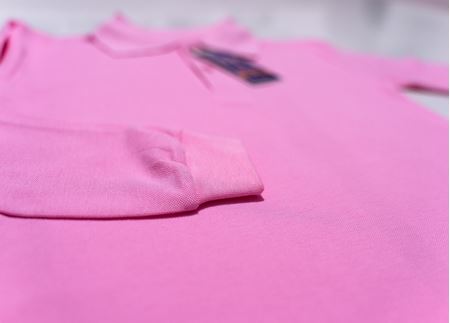 DÜZ PEMBE UZUN KOL LAKOS YAKA TİŞÖRT